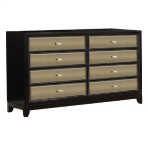 nia dresser